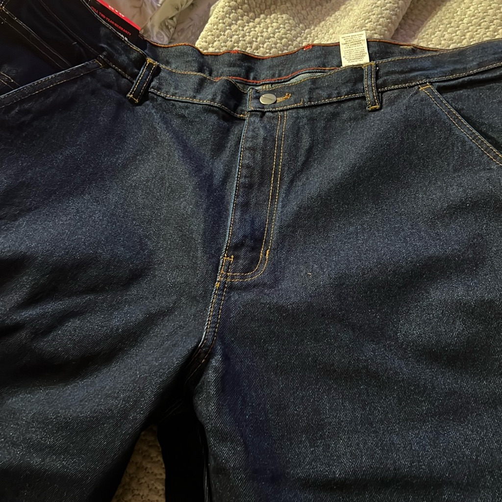 New Pair Of Men Craftsma Jeans !